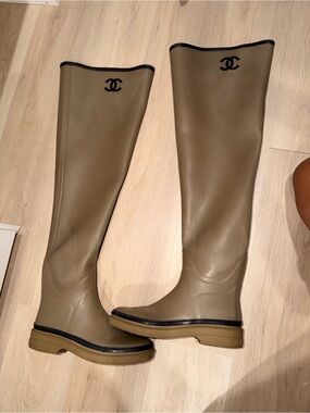 CHANEL Rain Boots